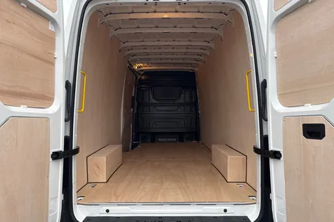 MF75FOH Volkswagen Crafter CR35 Panel Van Commerce Plus LWB 163 PS 2.0 TDI rwd manual Thumbnail #10