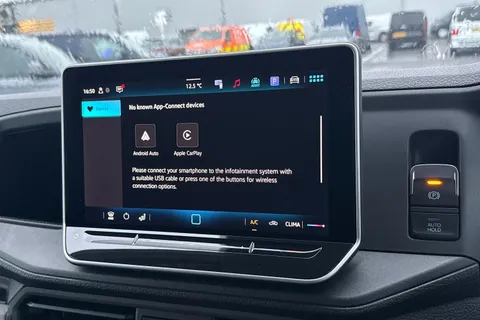 MF75FOH Volkswagen Crafter CR35 Panel Van Commerce Plus LWB 163 PS 2.0 TDI rwd manual Thumbnail #12