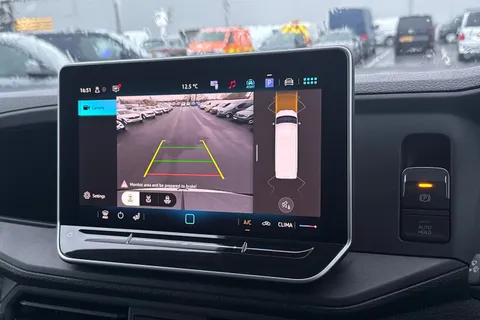 MF75FOH Volkswagen Crafter CR35 Panel Van Commerce Plus LWB 163 PS 2.0 TDI rwd manual Thumbnail #40