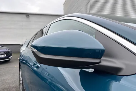  Audi A6 E-Tron Avant 83kWh S line Auto 5dr Thumbnail #28