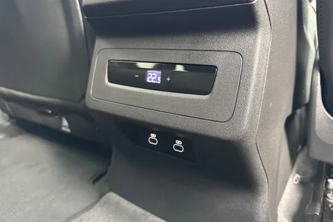  Audi A6 E-Tron Avant 83kWh S line Auto 5dr Thumbnail #40