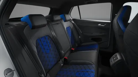 Volkswagen Golf 2.0 TSI R DSG 4Motion Euro 6 (s/s) 5dr Thumbnail #2