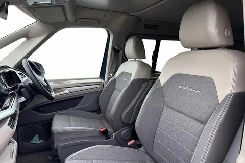 11 of 63 for VOLKSWAGEN CALIFORNIA 2.0 TDI Ocean 5dr DSG