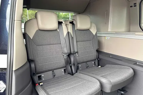 14 of 63 for VOLKSWAGEN CALIFORNIA 2.0 TDI Ocean 5dr DSG