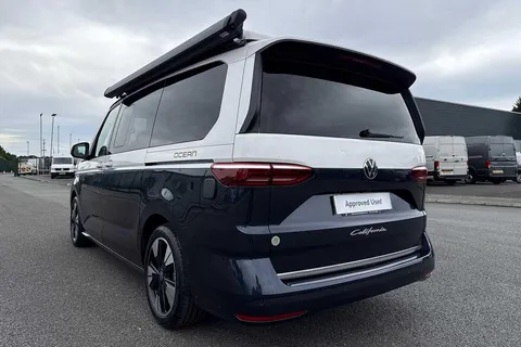 16 of 63 for VOLKSWAGEN CALIFORNIA 2.0 TDI Ocean 5dr DSG