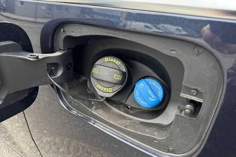 25 of 63 for VOLKSWAGEN CALIFORNIA 2.0 TDI Ocean 5dr DSG