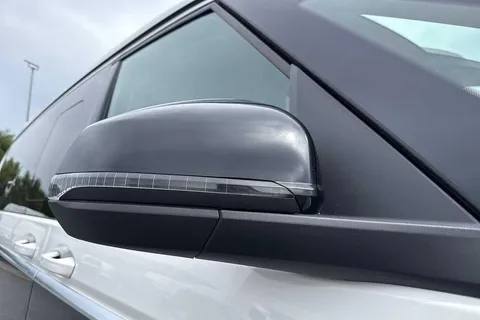 28 of 63 for VOLKSWAGEN CALIFORNIA 2.0 TDI Ocean 5dr DSG