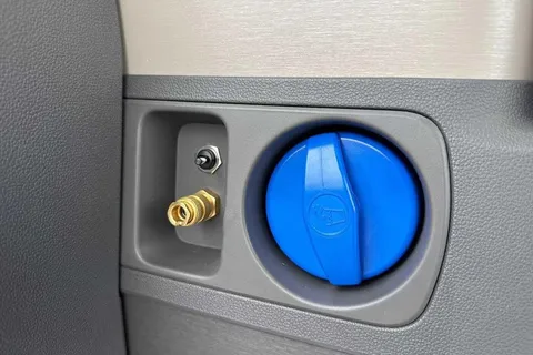 35 of 63 for VOLKSWAGEN CALIFORNIA 2.0 TDI Ocean 5dr DSG