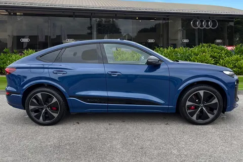 DC25XMX Audi Sq6 E-Tron 360kW SQ6 Quattro 100kWh Edition 1 5dr Auto Thumbnail #4