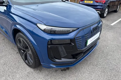 DC25XMX Audi Sq6 E-Tron 360kW SQ6 Quattro 100kWh Edition 1 5dr Auto Thumbnail #9