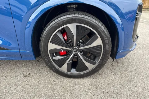 DC25XMX Audi Sq6 E-Tron 360kW SQ6 Quattro 100kWh Edition 1 5dr Auto Thumbnail #10