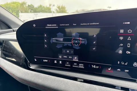 DC25XMX Audi Sq6 E-Tron 360kW SQ6 Quattro 100kWh Edition 1 5dr Auto Thumbnail #22