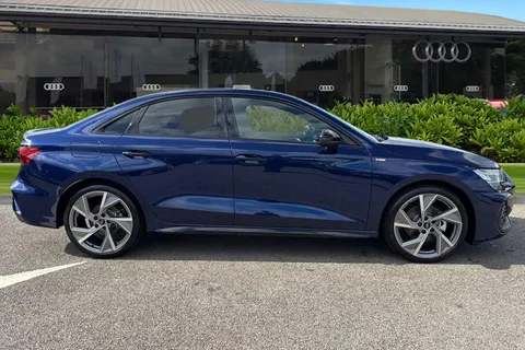 DC25OJB Audi A3 Black Edition 35 TFSI  150 PS S tronic Thumbnail #4