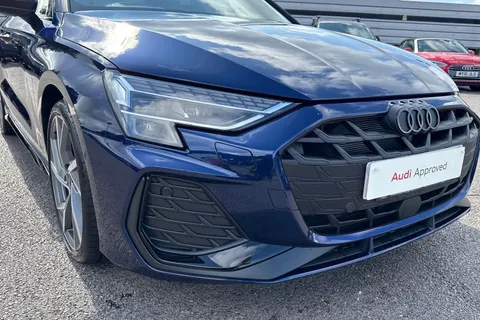 DC25OJB Audi A3 Black Edition 35 TFSI  150 PS S tronic Thumbnail #9