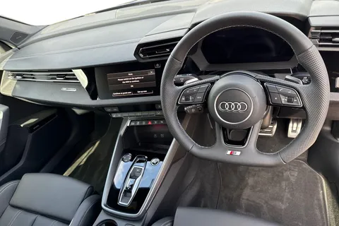 DC25OJB Audi A3 Black Edition 35 TFSI  150 PS S tronic Thumbnail #18