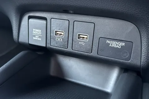 32 of 49 for HONDA JAZZ 1.5 i-MMD Hybrid EX 5dr eCVT