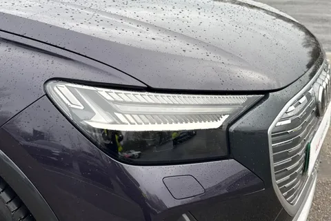 9 of 66 for Audi Q4 e-tron Q4 S line 45 e-tron 210,00 kW