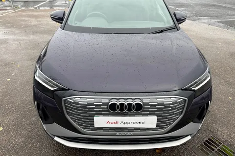 26 of 66 for Audi Q4 e-tron Q4 S line 45 e-tron 210,00 kW