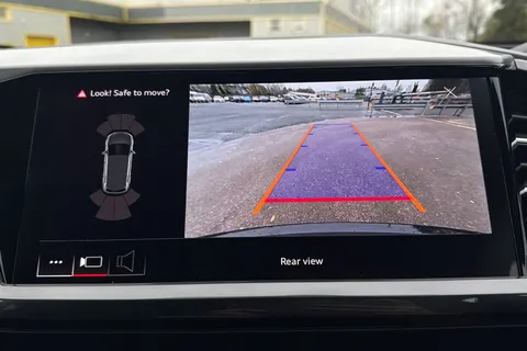 60 of 66 for Audi Q4 e-tron Q4 S line 45 e-tron 210,00 kW