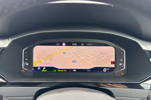 DA75HYH Volkswagen Arteon 1.4 TSI eHybrid R-Line 5dr DSG | Power Tailgate | ACC Thumbnail #39