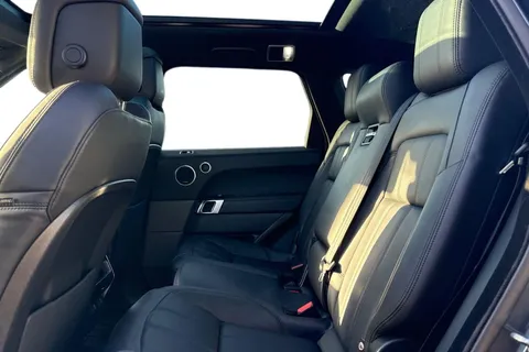 KR22EWU Land Rover Range Rover Sport 3.0 D300 HSE Dynamic Black 5dr Thumbnail #5