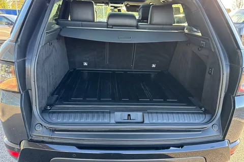 KR22EWU Land Rover Range Rover Sport 3.0 D300 HSE Dynamic Black 5dr Thumbnail #11