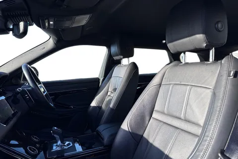 16 of 61 for Land Rover Range Rover Evoque 1.5 P300e 12.2kWh R-Dynamic SE Auto 4WD Euro 6 (s/s) 5dr