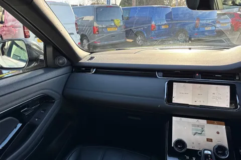 20 of 61 for Land Rover Range Rover Evoque 1.5 P300e 12.2kWh R-Dynamic SE Auto 4WD Euro 6 (s/s) 5dr