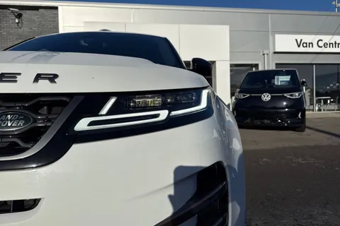 31 of 61 for Land Rover Range Rover Evoque 1.5 P300e 12.2kWh R-Dynamic SE Auto 4WD Euro 6 (s/s) 5dr