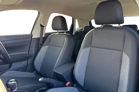 DE75KFK Volkswagen Polo 1.0 TSI Match 5dr DSG | Parking sensors | Rear Camera Thumbnail #17