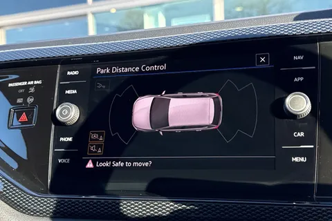 DE75KFK Volkswagen Polo 1.0 TSI Match 5dr DSG | Parking sensors | Rear Camera Thumbnail #29