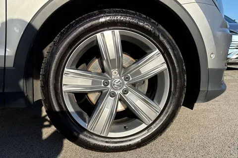 22 of 61 for Volkswagen Tiguan 1.5 TSI EVO Match Euro 6 (s/s) 5dr