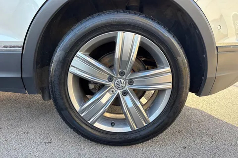 24 of 61 for Volkswagen Tiguan 1.5 TSI EVO Match Euro 6 (s/s) 5dr