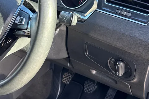 38 of 61 for Volkswagen Tiguan 1.5 TSI EVO Match Euro 6 (s/s) 5dr