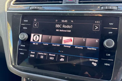 40 of 61 for Volkswagen Tiguan 1.5 TSI EVO Match Euro 6 (s/s) 5dr