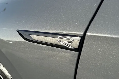 MK24LWV Volkswagen Golf 1.5 TSI 150 R-Line 5dr **18' BERGAMO ALLOYS** Thumbnail #26