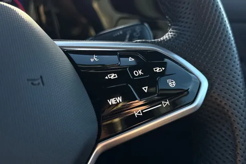 MK24LWV Volkswagen Golf 1.5 TSI 150 R-Line 5dr **18' BERGAMO ALLOYS** Thumbnail #34