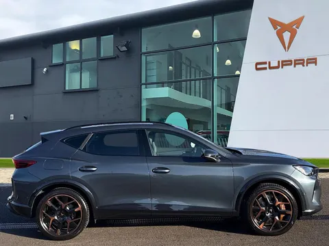 KT74WMK CUPRA Formentor 2.0 TSI 333 VZ3 5dr DSG 4Drive **PANORAMIC SUNROOF** Thumbnail #4