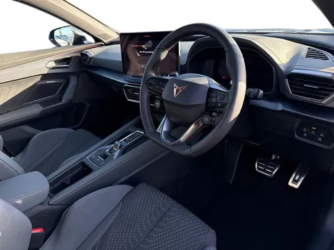 KT74WMK CUPRA Formentor 2.0 TSI 333 VZ3 5dr DSG 4Drive **PANORAMIC SUNROOF** Thumbnail #9