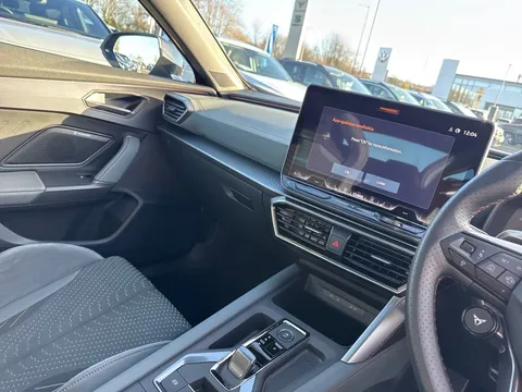 KT74WMK CUPRA Formentor 2.0 TSI 333 VZ3 5dr DSG 4Drive **PANORAMIC SUNROOF** Thumbnail #16