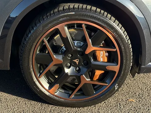KT74WMK CUPRA Formentor 2.0 TSI 333 VZ3 5dr DSG 4Drive **PANORAMIC SUNROOF** Thumbnail #24