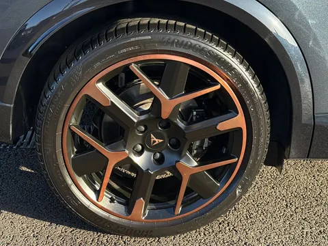 KT74WMK CUPRA Formentor 2.0 TSI 333 VZ3 5dr DSG 4Drive **PANORAMIC SUNROOF** Thumbnail #25