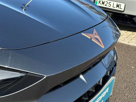 KT74WMK CUPRA Formentor 2.0 TSI 333 VZ3 5dr DSG 4Drive **PANORAMIC SUNROOF** Thumbnail #30