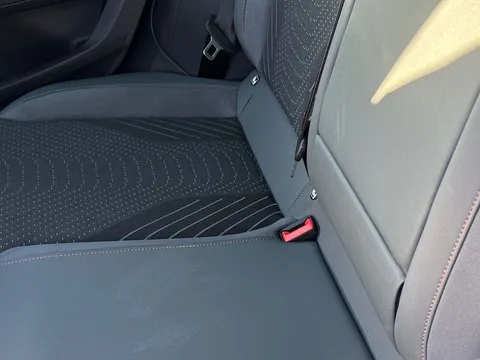 KT74WMK CUPRA Formentor 2.0 TSI 333 VZ3 5dr DSG 4Drive **PANORAMIC SUNROOF** Thumbnail #34