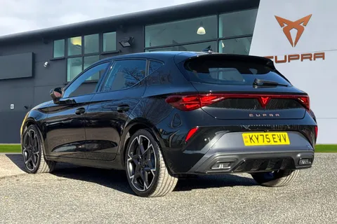 KY75EVV CUPRA Leon 1.5 eTSI V2 DSG Euro 6 (s/s) 5dr Thumbnail #3
