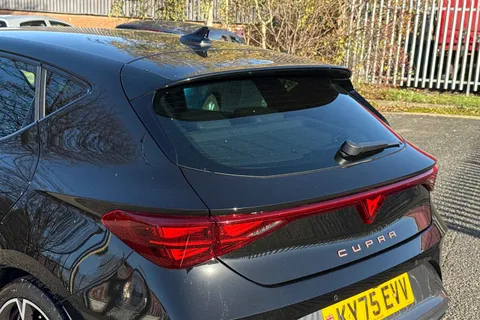KY75EVV CUPRA Leon 1.5 eTSI V2 DSG Euro 6 (s/s) 5dr Thumbnail #8