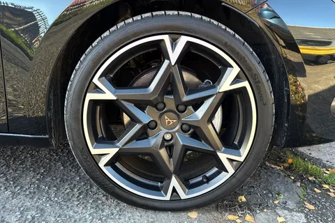 KY75EVV CUPRA Leon 1.5 eTSI V2 DSG Euro 6 (s/s) 5dr Thumbnail #10