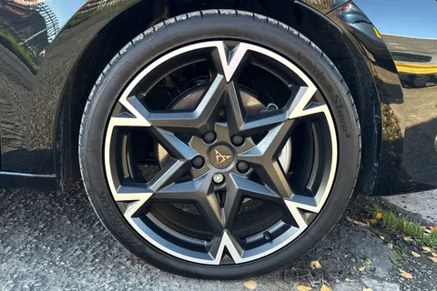 KY75EVV CUPRA Leon 1.5 eTSI V2 DSG Euro 6 (s/s) 5dr Thumbnail #11