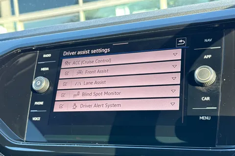 DG23KLL Volkswagen T-Cross 1.0 TSI 110 Black Edition 5dr | App Connect | Acc Thumbnail #32