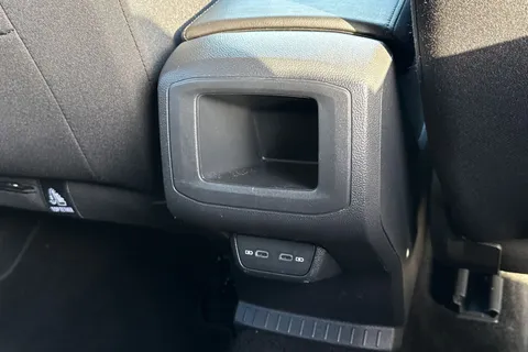 DG23KLL Volkswagen T-Cross 1.0 TSI 110 Black Edition 5dr | App Connect | Acc Thumbnail #36